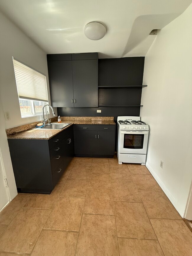 4241 Lincoln Ave, Unit C in Culver City, CA - Foto de edificio - Building Photo