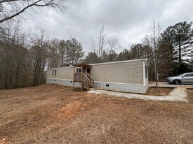 1398 Co Rd 8 in Heflin, AL - Building Photo