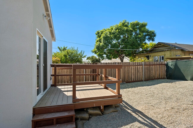 2653 Newton Ave in San Diego, CA - Building Photo - Building Photo