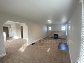 1102 N Emerson Ave in Indianapolis, IN - Foto de edificio - Building Photo