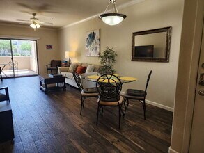 1941 Pierpont Dr-Unit -#1048 in Gilbert, AZ - Building Photo - Building Photo