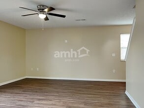 424 Hartford Ct in Maineville, OH - Building Photo - Building Photo