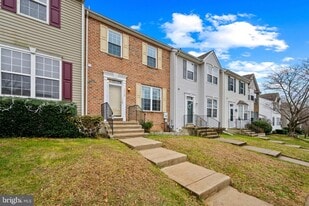 1119 Pennywort Cir in Eldersburg, MD - Building Photo