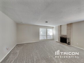 12613 Indian School Rd NE in Albuquerque, NM - Building Photo - Building Photo