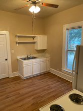 404 College St in Cleburne, TX - Building Photo - Building Photo