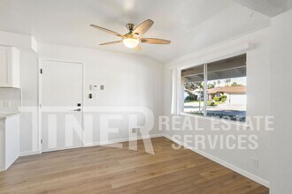 1302 Silver Oak Wy in Sacramento, CA - Building Photo - Building Photo