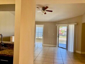 150 Santa Clara Dr, Unit 150 SANTA CLARA DR in Naples, FL - Building Photo - Building Photo