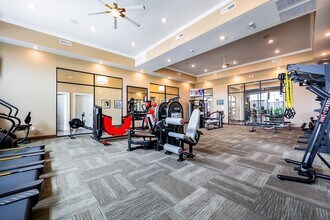 Club at Woodside in Marysville, OH - Foto de edificio - Building Photo