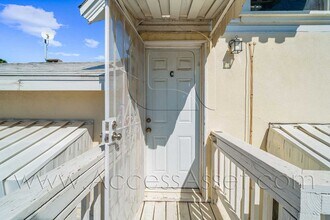 207 E Graham Ave in Lake Elsinore, CA - Building Photo - Building Photo