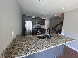 Bluebird Townhomes in Lebanon, TN - Building Photo