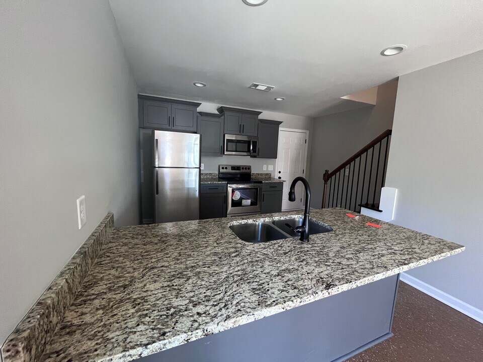 Bluebird Townhomes in Lebanon, TN - Foto de edificio