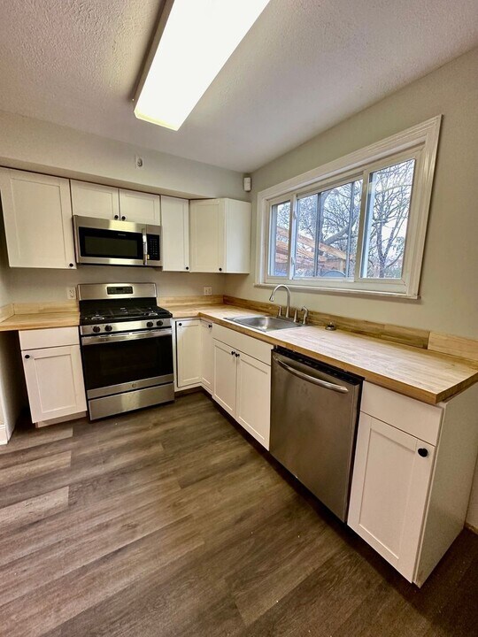 1825 Rialto St in Pittsburgh, PA - Building Photo