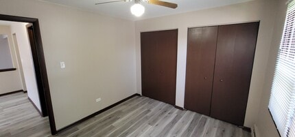 10425 Mason - 10624 Major in Oak Lawn, IL - Foto de edificio - Building Photo