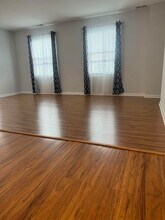 5602 Tinder, Unit 4 in Rolling Meadows, IL - Building Photo - Building Photo