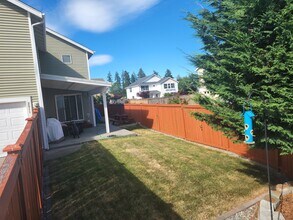 2811 Martin St in Dupont, WA - Building Photo - Building Photo