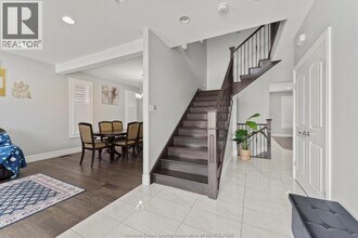 1413 Helsinki Ct in Windsor, ON - Building Photo - Building Photo