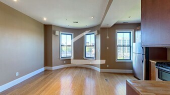 19 Cortes St in Boston, MA - Building Photo