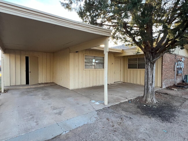 property at 1710 Elkhart Ave