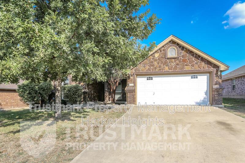 2504 Boxwood Dr in Harker Heights, TX - Foto de edificio