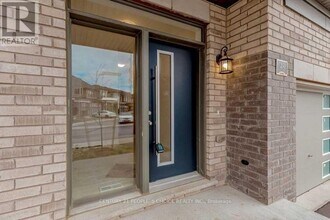 166 Deerpath Dr in Guelph, ON - Building Photo - Building Photo