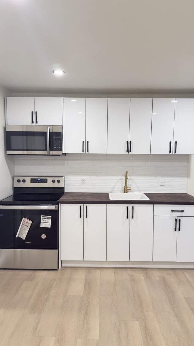 property at 137 Oakdale Ave