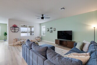 44216 Saddlewood Ct in Punta Gorda, FL - Foto de edificio - Building Photo