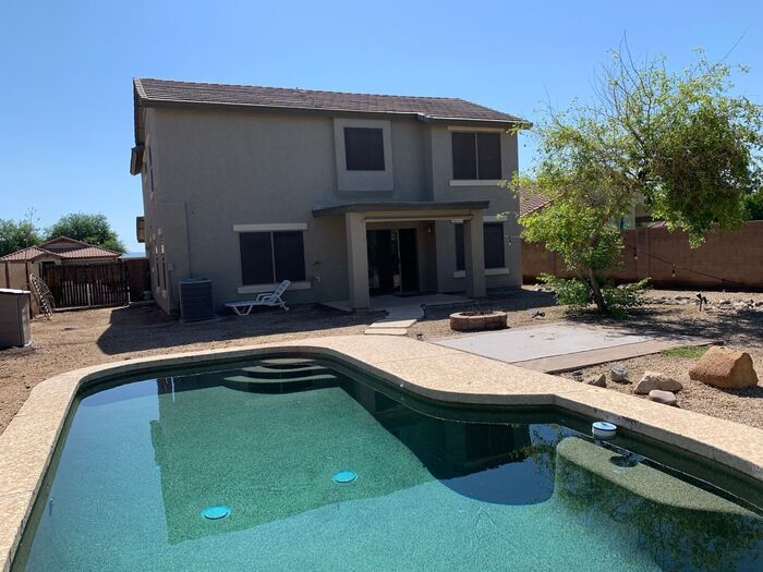 35058 Karan Swiss Cir in San Tan Valley, AZ - Building Photo