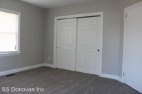 5213 Spruce Dr photo'