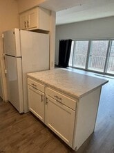 21 Swatling Rd in Latham, NY - Building Photo - Building Photo