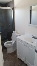 363 Washington Ave-Unit -43 in Miami Beach, FL - Building Photo - Building Photo