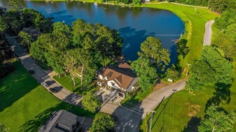 Entrance Drive Apartments