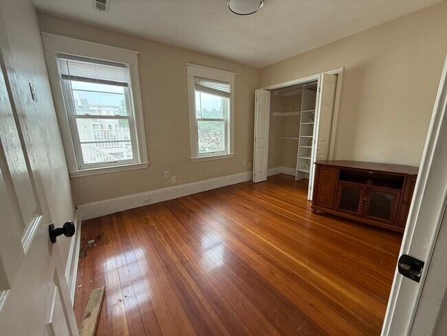 1706 Shore in Revere, MA - Building Photo - Building Photo