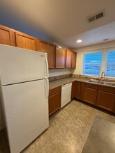 1403 E Xrd Dr in Moses Lake, WA - Building Photo - Building Photo