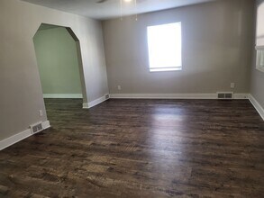 1310 Breining St in Pittsburgh, PA - Building Photo - Building Photo