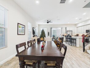 4854 E Helena Dr in Scottsdale, AZ - Building Photo - Building Photo