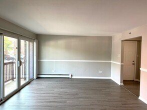 8656 84th Ct in Hickory Hills, IL - Building Photo - Building Photo