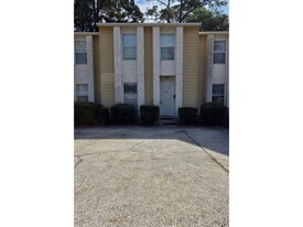 4647 Barnes Rd S in Jacksonville, FL - Building Photo