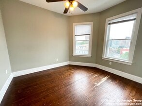 178 Hillside St, Unit 2 in Boston, MA - Foto de edificio - Building Photo