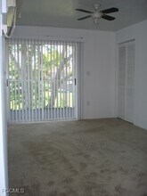 8140 Country Rd in Ft. Myers, FL - Building Photo - Building Photo