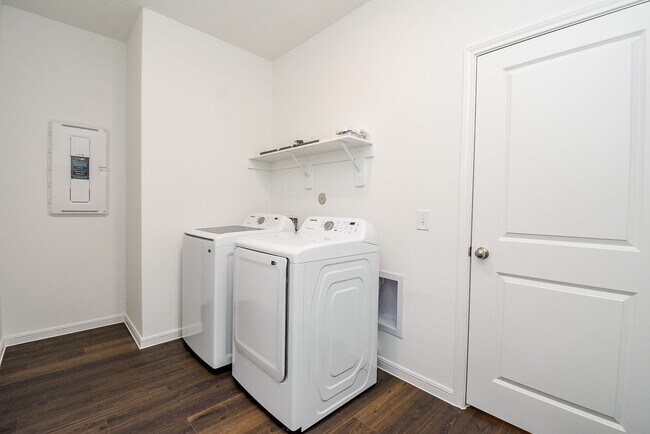 14499 Cedar Ledge Ln