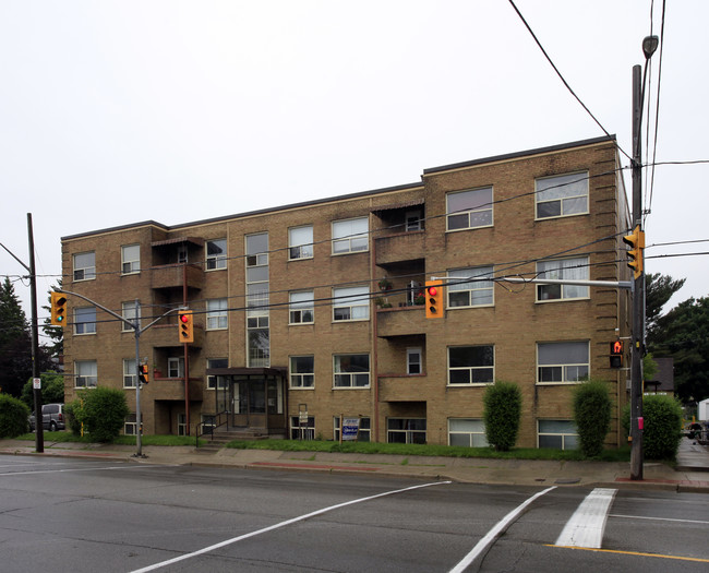 East York Apartments in Toronto, ON - Building Photo - Building Photo