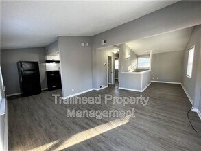 519 Maier Dr in Belton, MO - Building Photo - Building Photo