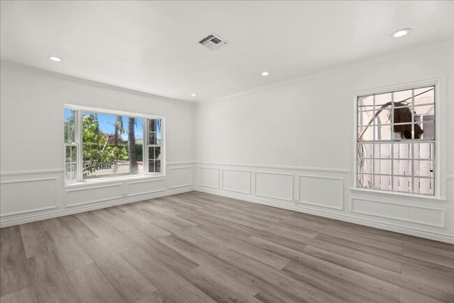 5300 Walnut Grove Ave in San Gabriel, CA - Building Photo - Building Photo