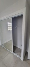 4160 NW 12th Ave in Fort Lauderdale, FL - Foto de edificio - Building Photo