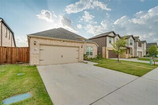 316 Rangars Ridge Pl in Fort Worth, TX - Building Photo