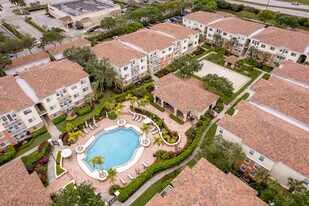 9905 Baywinds Blvd in Royal Palm Beach, FL - Building Photo
