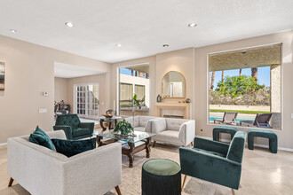 45450 Rancho Palmeras Dr in Indian Wells, CA - Foto de edificio - Building Photo