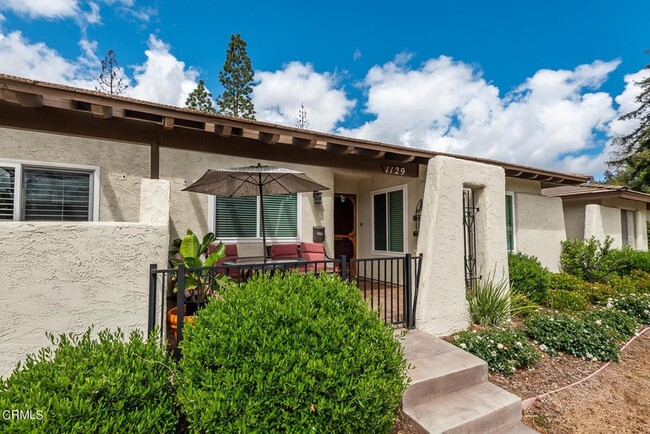 property at 1129 Glenbridge Cir