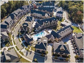 6759 Encore Blvd in Sandy Springs, GA - Building Photo - Building Photo