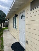 4443 Estada Dr in Oceanside, CA - Building Photo